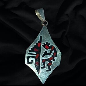 Vintage Mexico Silver Flute Playing Kokopelli W/ Red & Black Onyx Inlay Pendent
